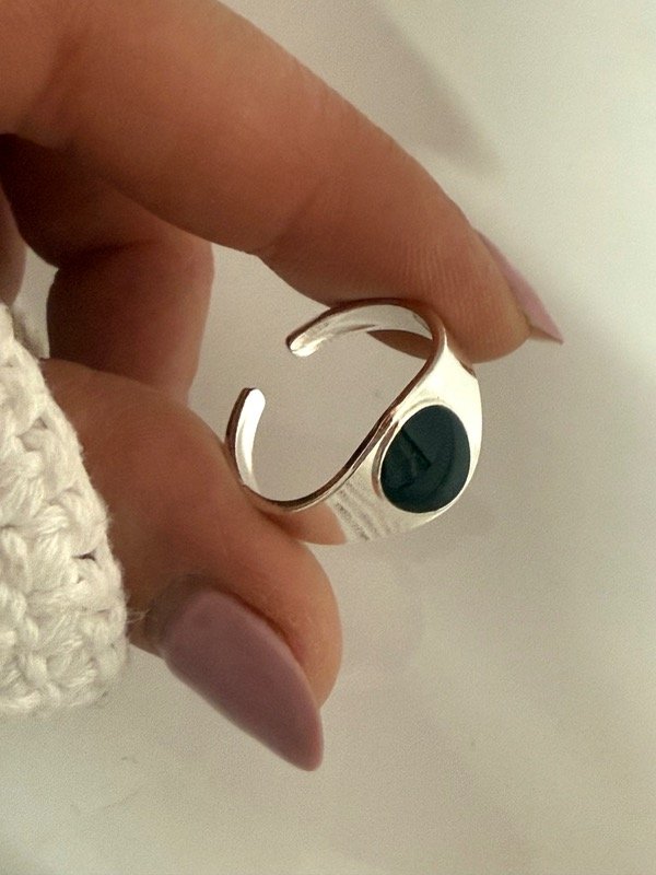 Producto - NB779 Anillo óvalo negro acero blanco