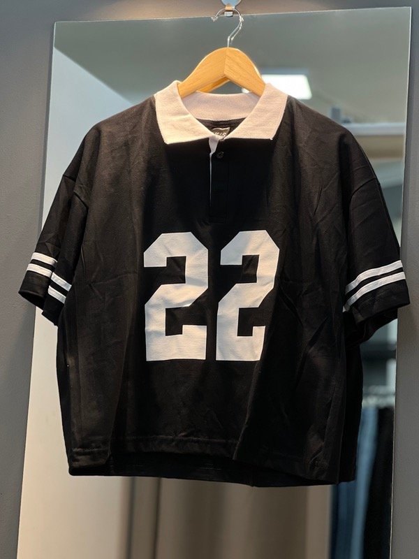 Producto - CHOMBA BOXY FIT 22