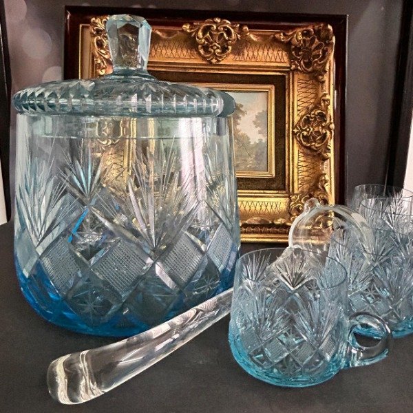 Producto - Ponchera Cristal Tallado Celeste