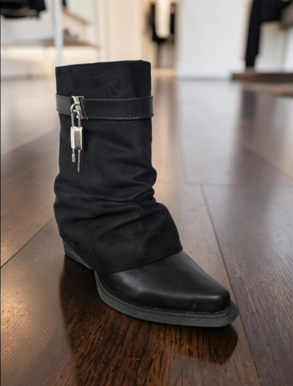 Producto - BOTAS ART 586