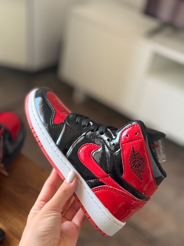Producto - Jordan 1 NyB TALLE 35 - 0