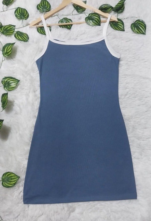 Producto - VESTIDO LISO
