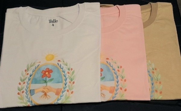 Producto - Remera estampada escudo - 3