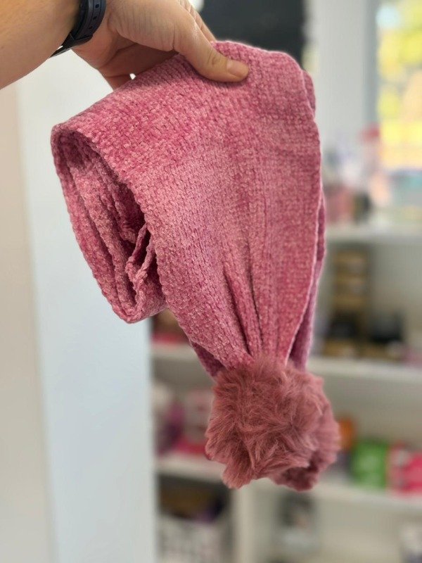 Producto - BUFANDA CON PONPON
