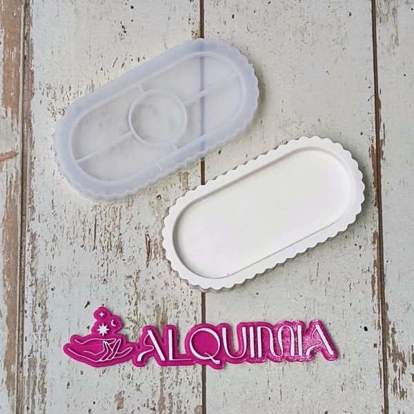 Producto - Molde Bandeja Oval borde Rayado