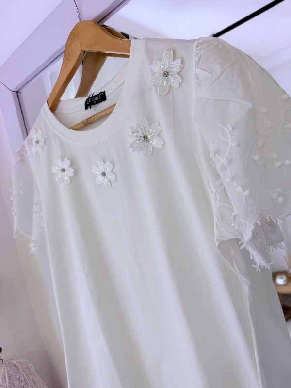 Producto - Remera importada flowers - 2