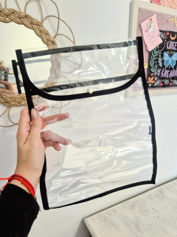 Producto - Sobre Folio A4- Negro