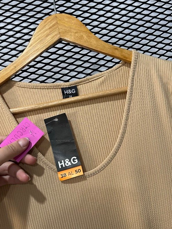 Producto - Vestido nuevo HYG T38 - 2
