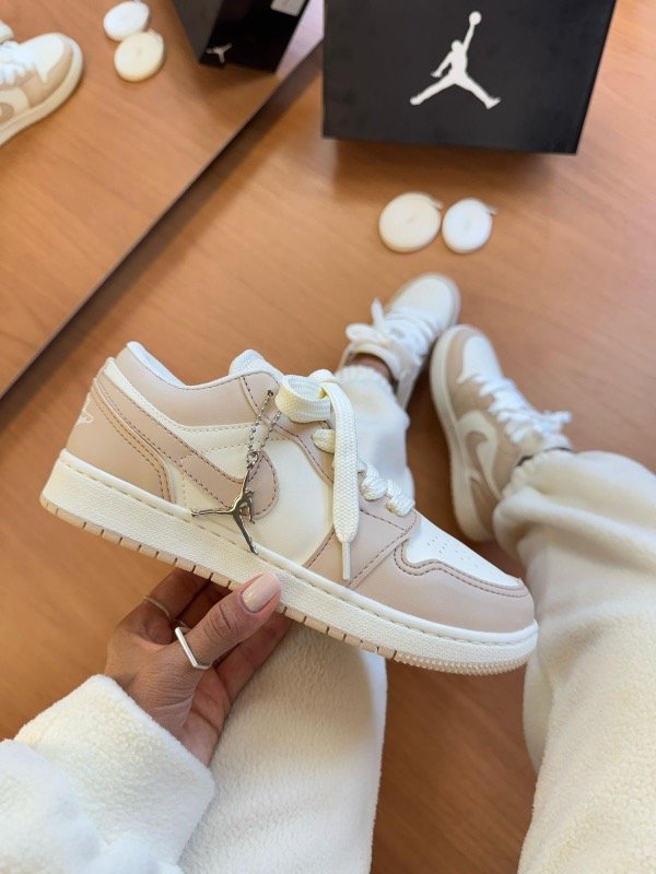 Producto - Jordan rosa clarito