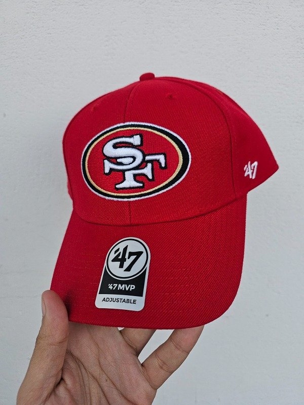 Gorra roja San Francisco 49ers 47 Brand MVP ajustable con velcro