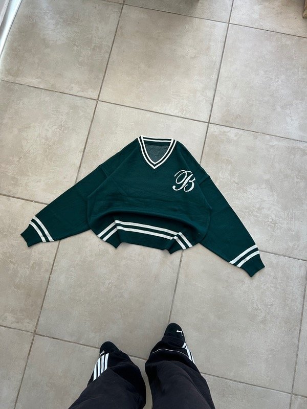 Producto - SWEATER UNIVERSITY VERDE INGLES