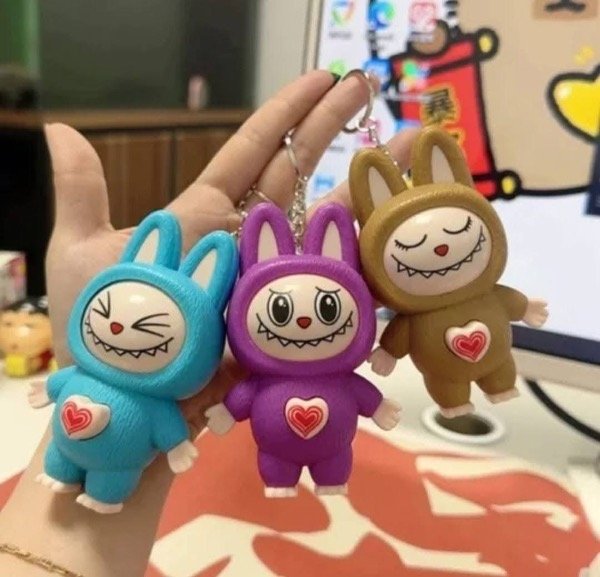 Producto - LLAVERO LABUBU CAMBIA LAS CARAS