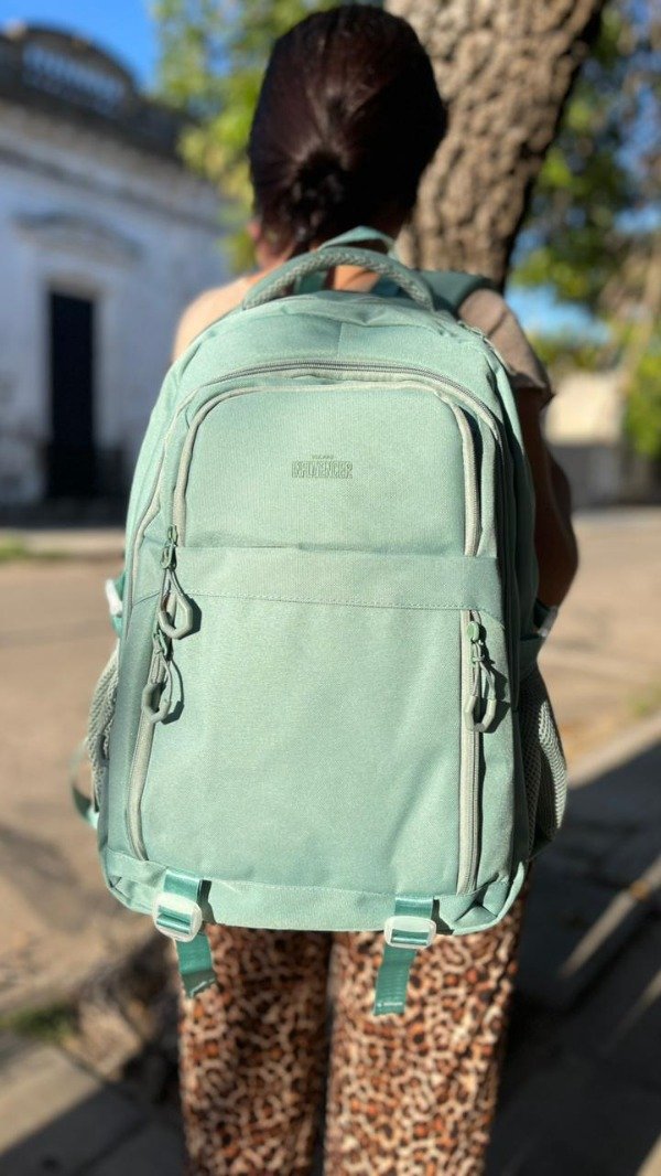 Producto - Mochila escolar Influencer