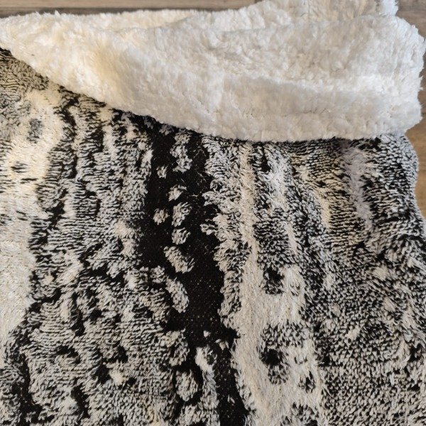 Producto - LINEA BLANCO Frazadas jaspeadas con corderito