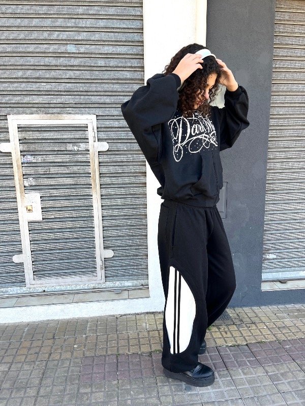 Producto - CAMPERA DARK MOON