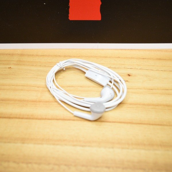 Producto - AURICULAR EN BOLSA ES066