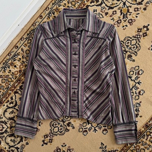 Producto - camisa al cuerpo rayada (S/M)