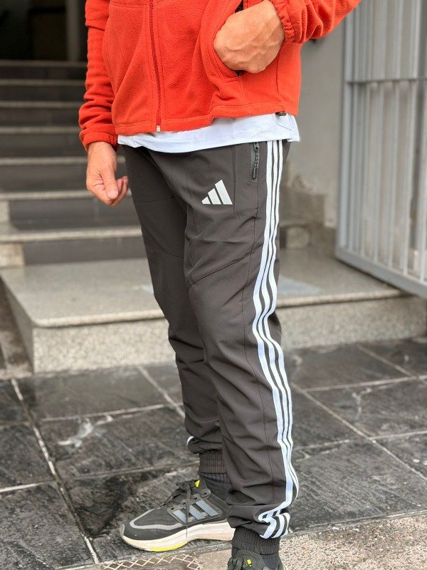 Producto - Babucha Adidas H