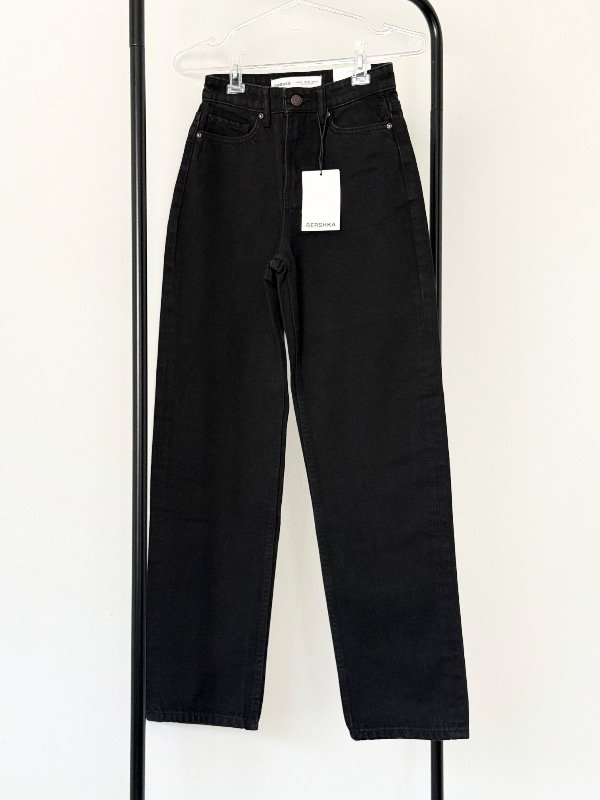 Producto - Jean Bershka - 22