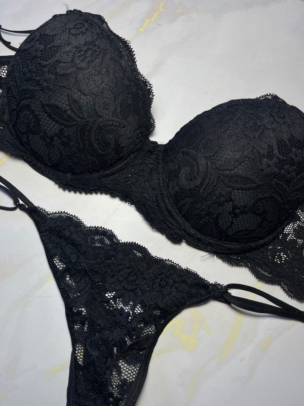 Producto - Conjunto Encaje T. 95 ll