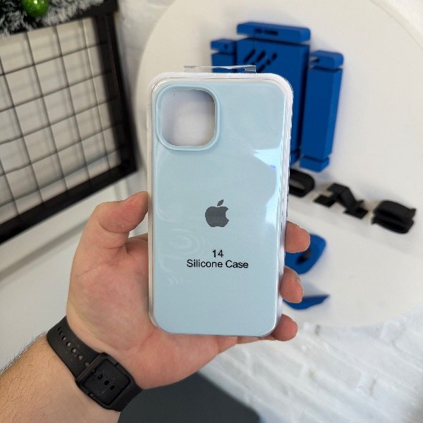 Producto - Silicone Case Celeste Pastel - iPhone 13 iPhone 14