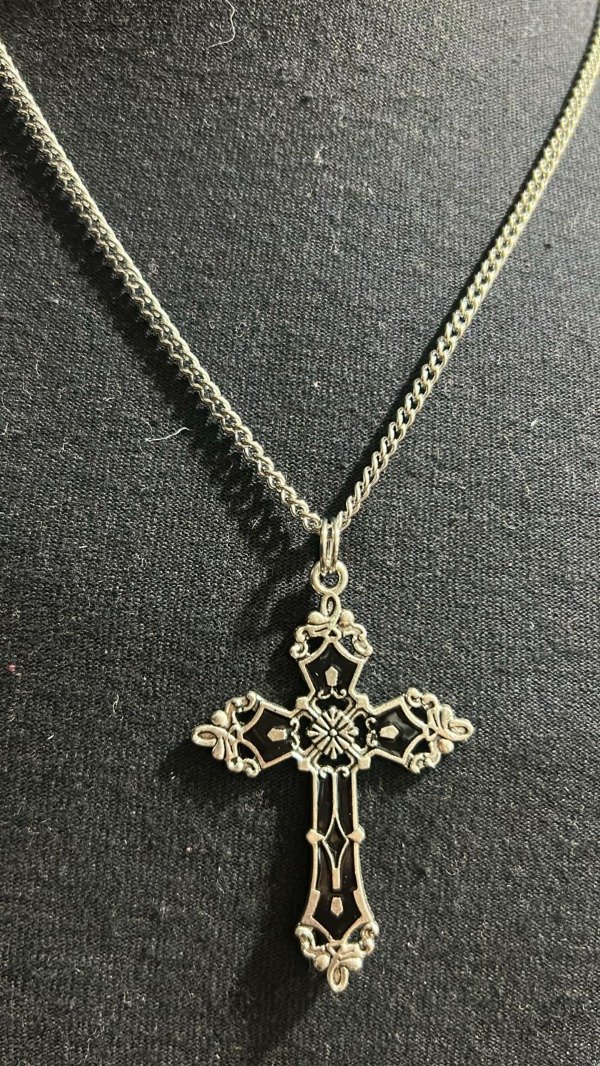 Producto - collar cruz negra cg10