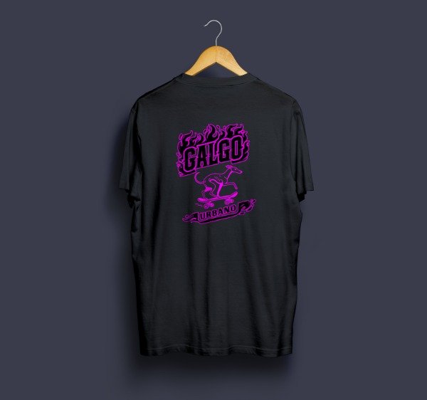 Producto - Remera Negra  Galgo Urbano Doble Estampado Violeta