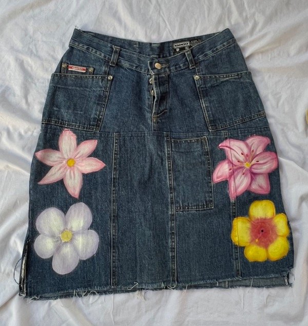 Falda midi y2k flowers talle 40
