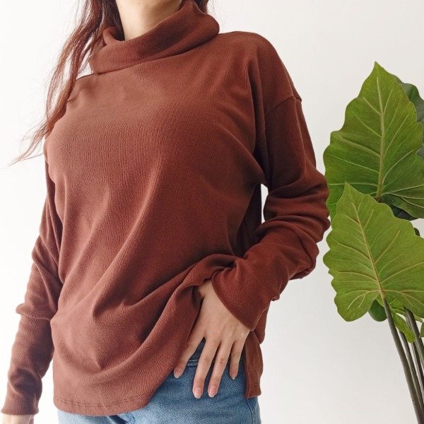 Producto - 678 - POLERON DARLON