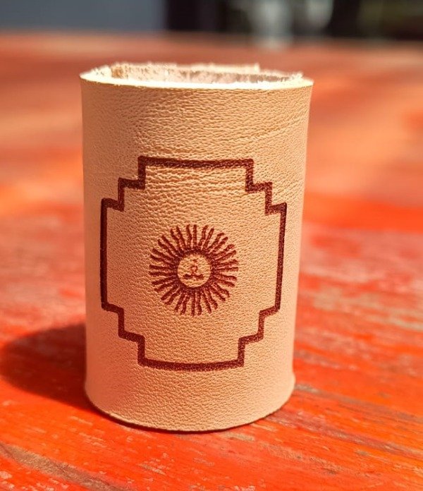 Producto - PASAPAÑUELO CUERO - CAMINANTES