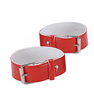 Producto - Esposa unidas de cuero rojo regulable con hebilla de metal Cod A24-02