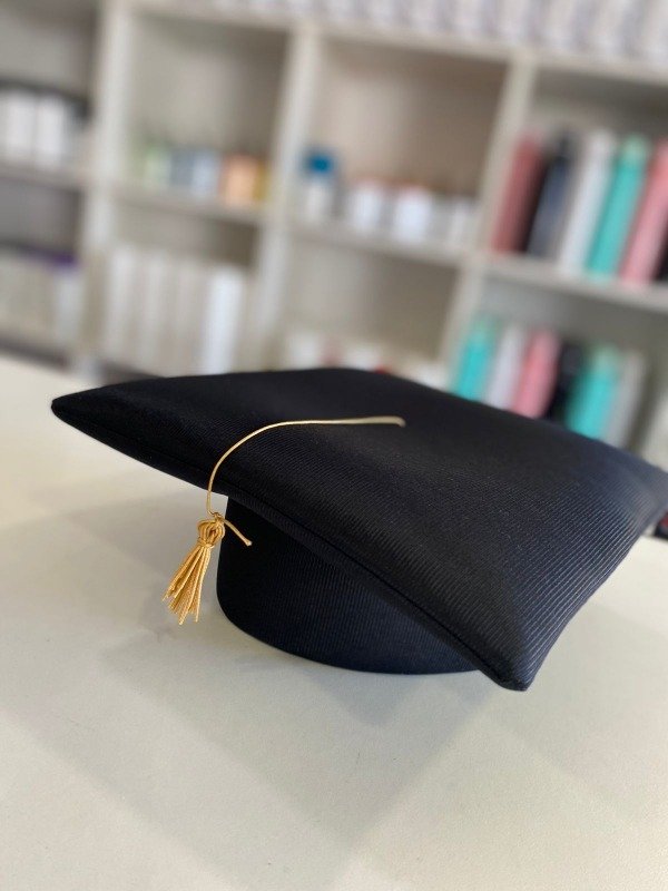 Producto - BIRRETE DE EGRESADOS NIÑO NEOPREN