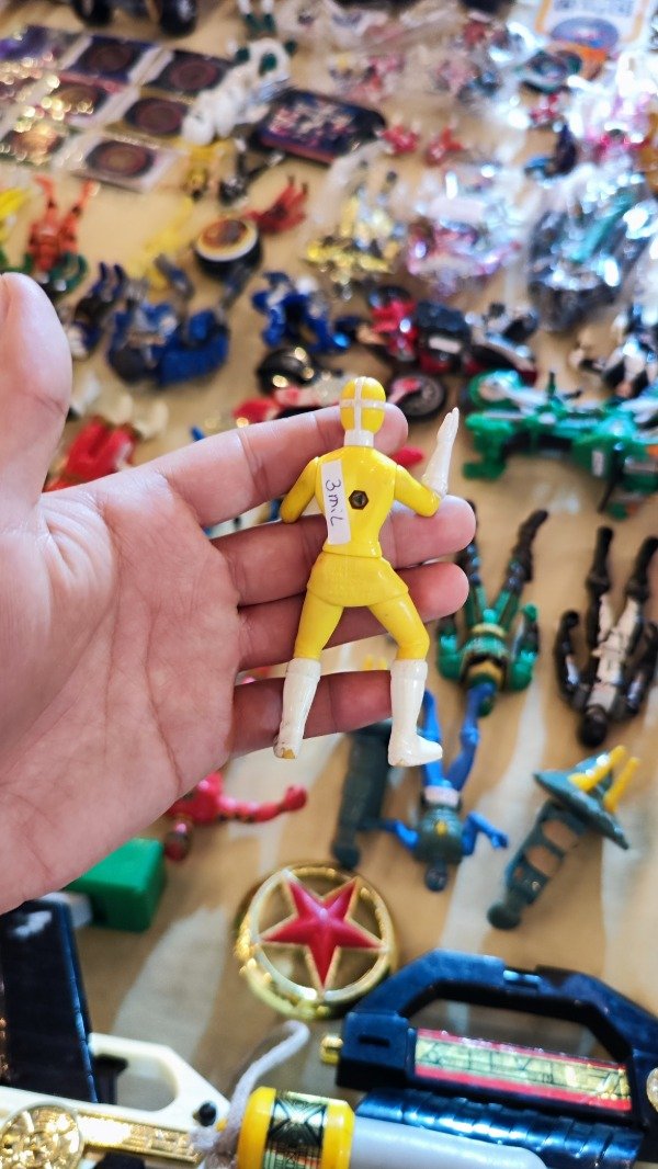 Producto - Yellow Ranger Lightspeed Rescue Mc Donalds 2000 - 1