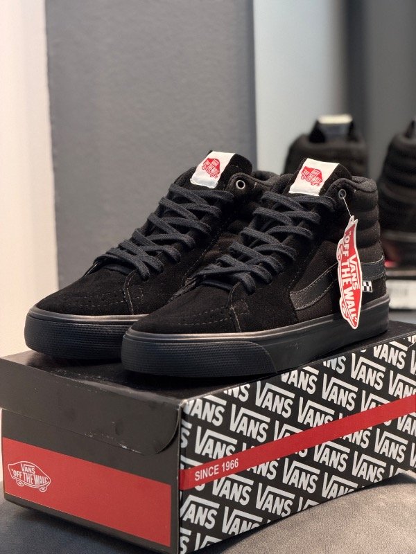 Producto - VANS SK8 HI TOTAL BLACK - 0