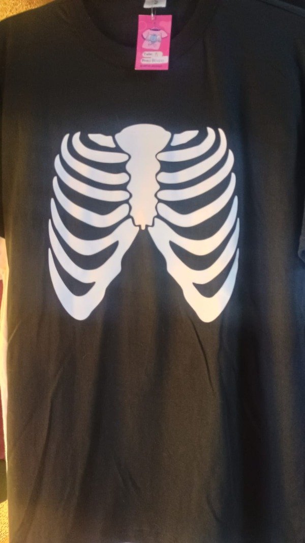 Producto - Remera Bones - 0