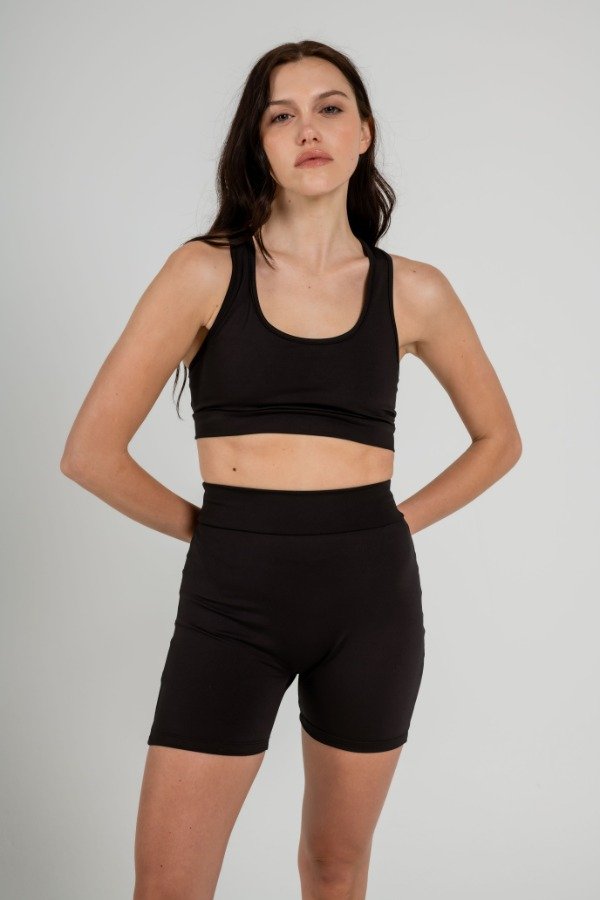 Producto - Top Basic - Negro