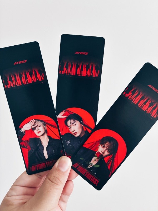 Producto - IN YOUR FANTASY BOOKMARK