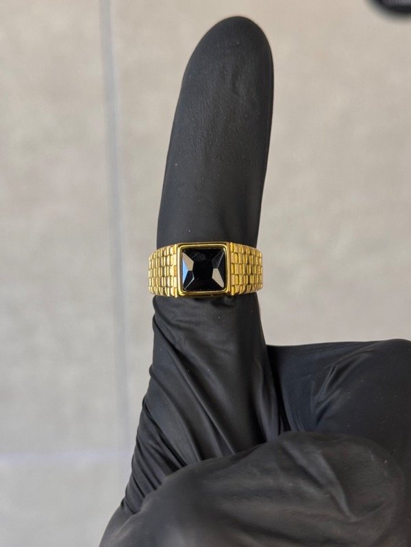 Producto - ANILLO PIEDRA RELIEVE ORO