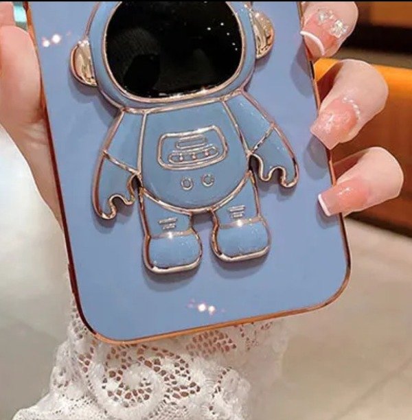 Producto - Fundas astronauta. IPhone 11