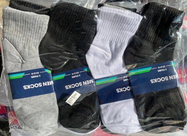 Producto - MEDIAS LISAS 3/4 DE HOMBRE PACK X 12