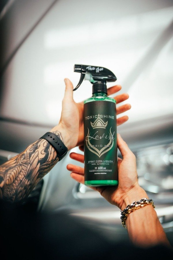 Producto - TOXIC SHINE CERA LÍQUIDA LA LAVISH HYBRID WAX CARNAUBA Y SILICIO