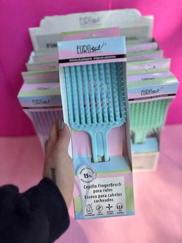 Producto - Cepillo fingerBrush para rulos colores Eurostil