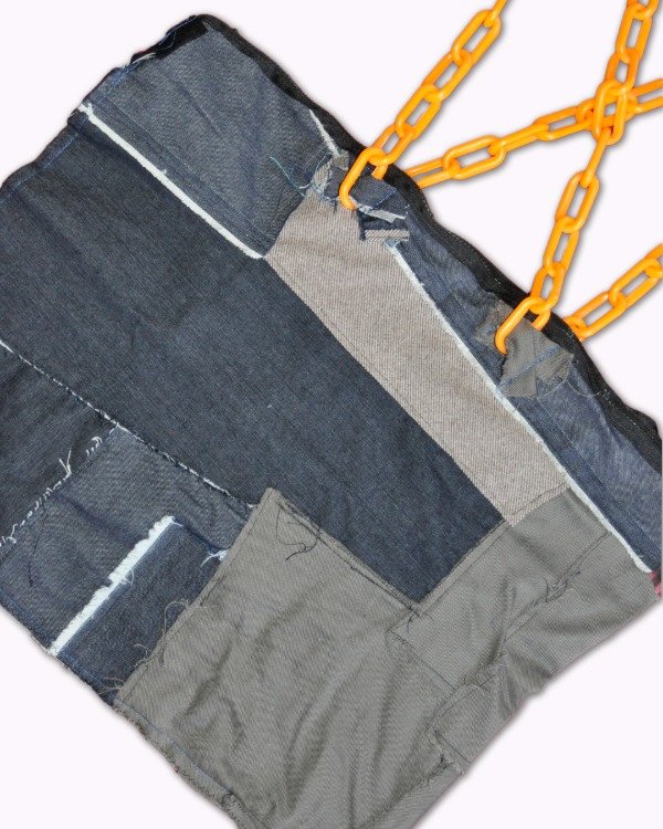 Producto - CARTERA PATCHWORK CON CADENAS DE PLASTICO - 4