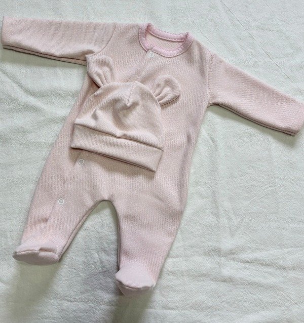 Producto - Enterito Frizado + Gorrito Rosa