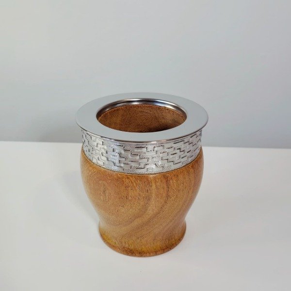 Producto - IMPERIAL DE MADERA ALGARROBO CON FLEJE DE ACERO + GRABADO PERSONALIZADO