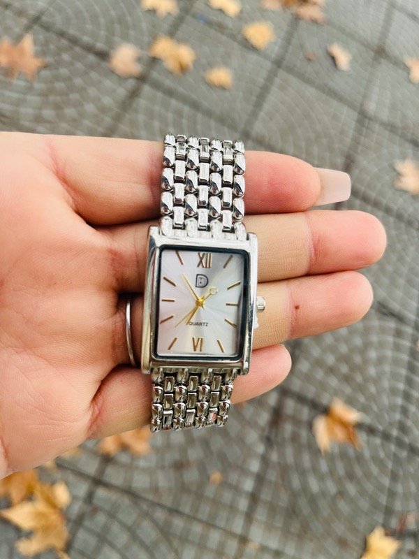 Producto - Reloj tipo cartier