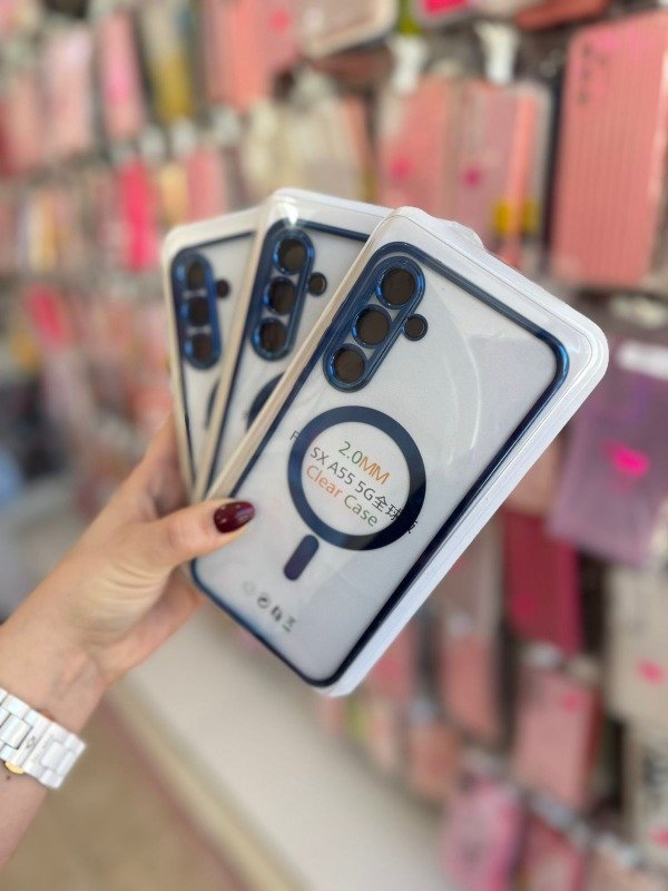 Producto - Magsafe con templado en camaras metalizado azul claro