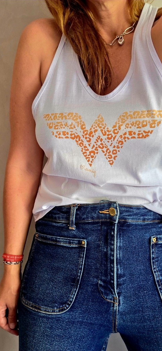 Producto - Musculosa Wonder print