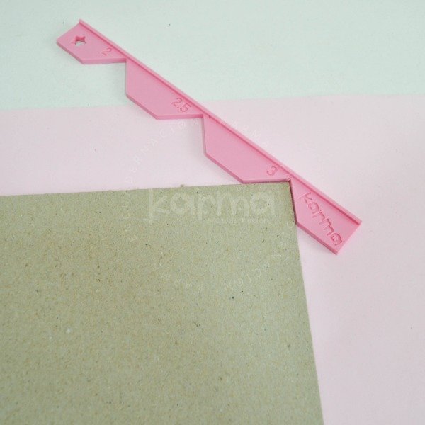 Producto - Regla Estrella 2 en 1 Corta Esquinas + Corta Bordes - 2