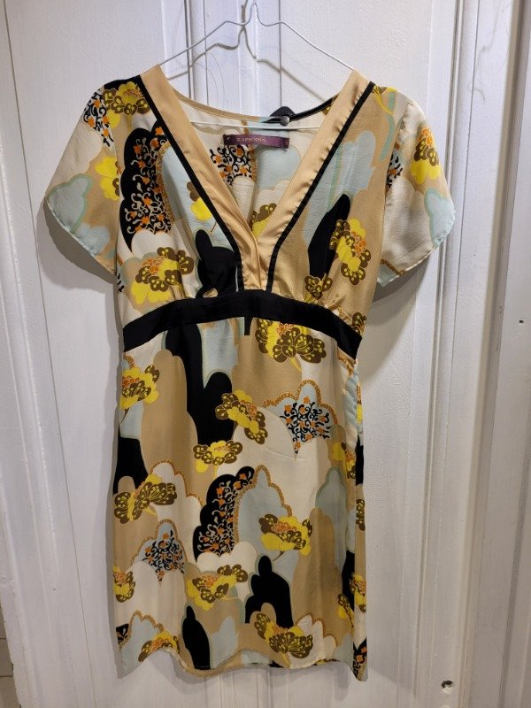 Producto - Vestido RAPSODIA estampado con lazo Talle S - PRECIO: 84X